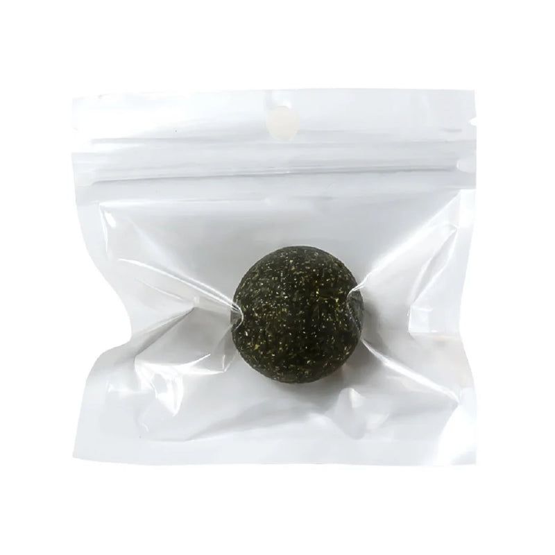 Natural Catnip Grass Balls para Pet, Lickable Snack, gatinho, arranhões, brinqu